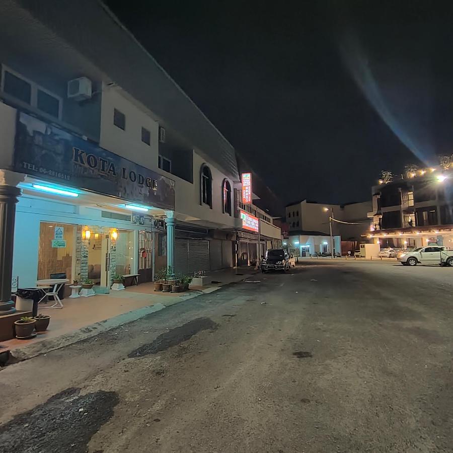 Kota Lodge Malacca Bagian luar foto